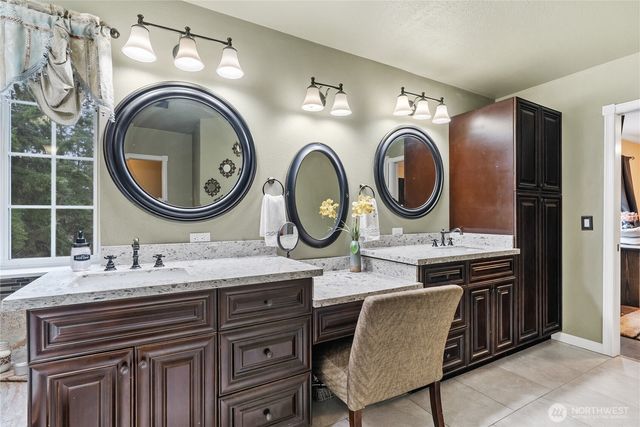 21504 107th Avenue E, Graham, WA 98338