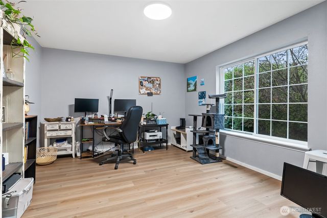 21504 107th Avenue E, Graham, WA 98338