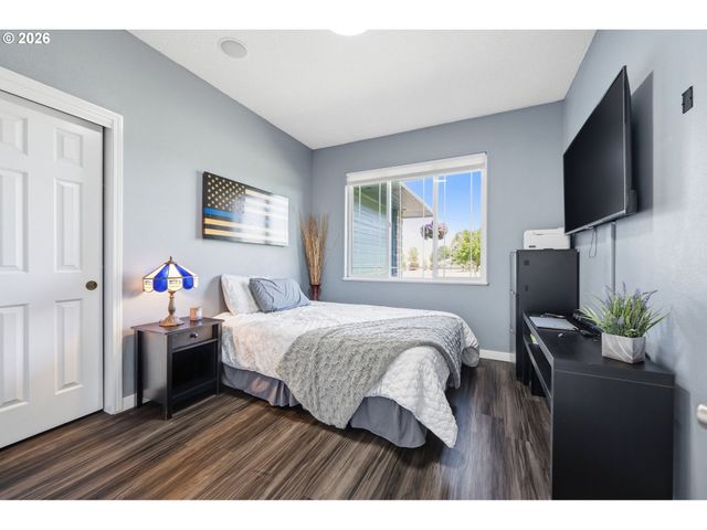 12109 Ne 133RD Ct, Brush Prairie, WA 98606