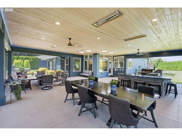 12109 Ne 133RD Ct, Brush Prairie, WA 98606