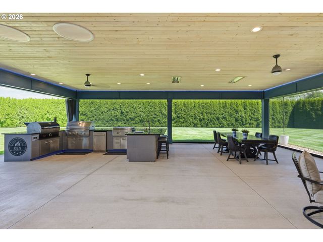 12109 Ne 133RD Ct, Brush Prairie, WA 98606
