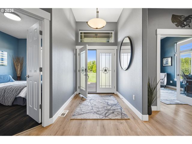 12109 Ne 133RD Ct, Brush Prairie, WA 98606