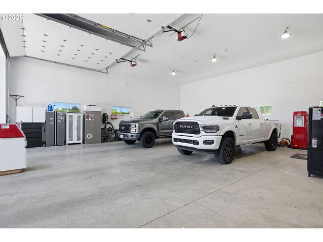 12109 Ne 133RD Ct, Brush Prairie, WA 98606
