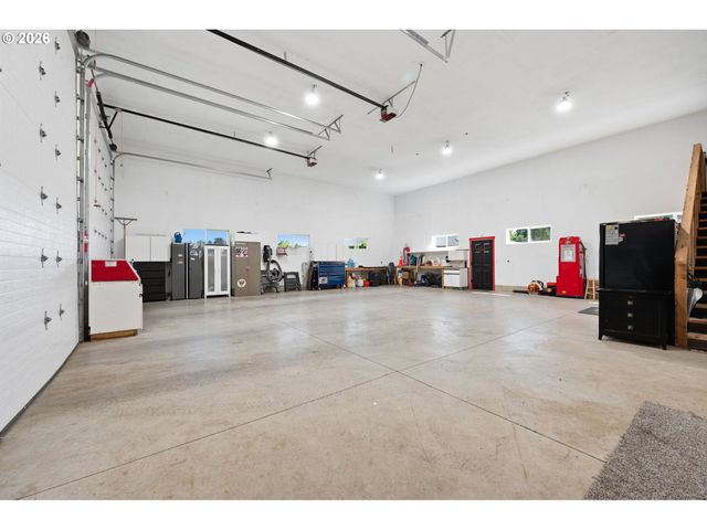 12109 Ne 133RD Ct, Brush Prairie, WA 98606