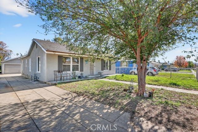 1737 N Lugo Avenue, San Bernardino, CA 92404