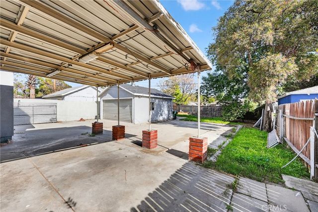 1737 N Lugo Avenue, San Bernardino, CA 92404