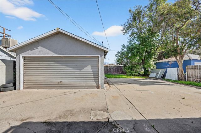 1737 N Lugo Avenue, San Bernardino, CA 92404