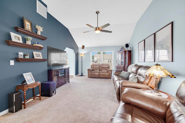 611 E Valparaiso Street, Westville, IN 46391