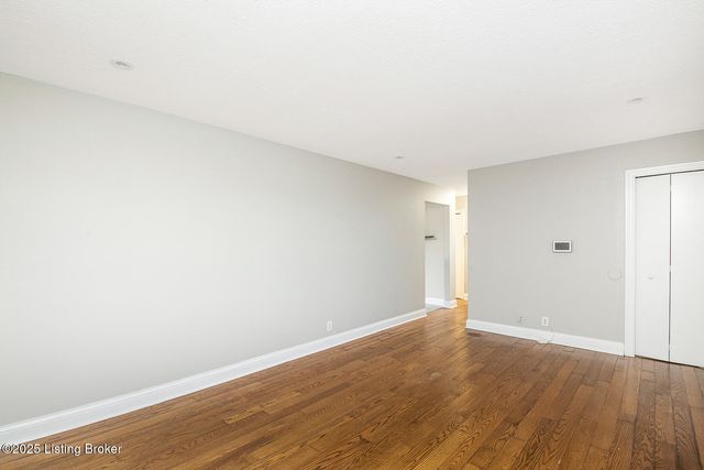 2649 Lake Jericho Rd, Smithfield, KY 40068