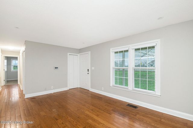 2649 Lake Jericho Rd, Smithfield, KY 40068