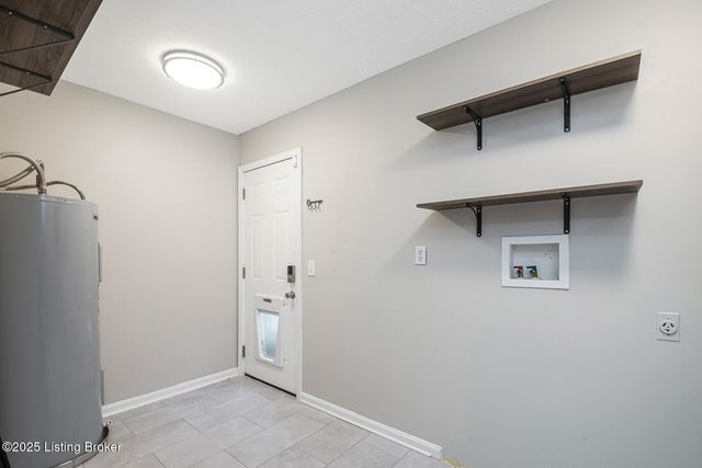 2649 Lake Jericho Rd, Smithfield, KY 40068