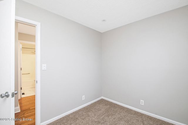 2649 Lake Jericho Rd, Smithfield, KY 40068