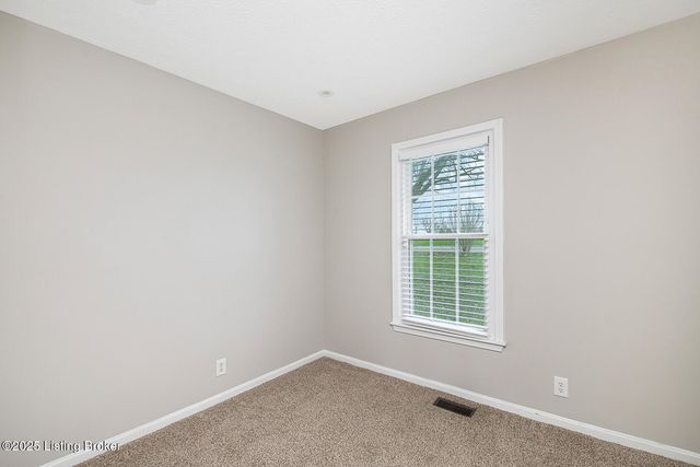 2649 Lake Jericho Rd, Smithfield, KY 40068