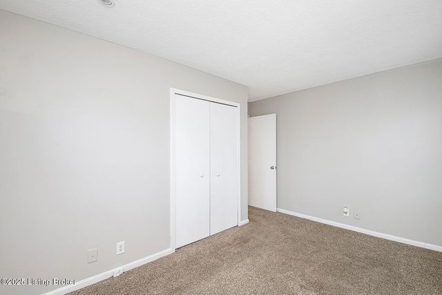 2649 Lake Jericho Rd, Smithfield, KY 40068