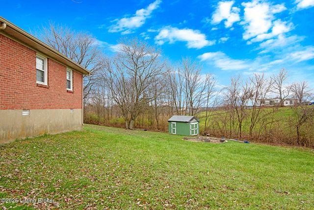2649 Lake Jericho Rd, Smithfield, KY 40068