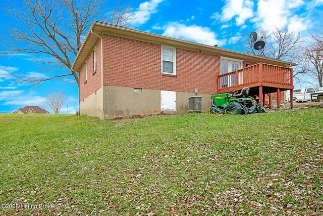 2649 Lake Jericho Rd, Smithfield, KY 40068