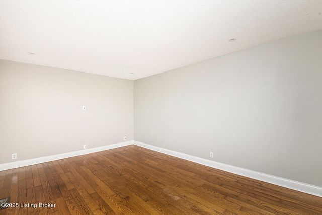 2649 Lake Jericho Rd, Smithfield, KY 40068