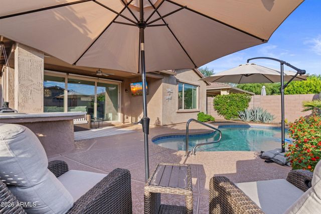 609 E PASARO Drive, Phoenix, AZ 85085