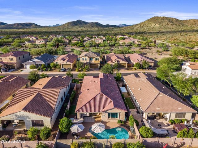 609 E PASARO Drive, Phoenix, AZ 85085