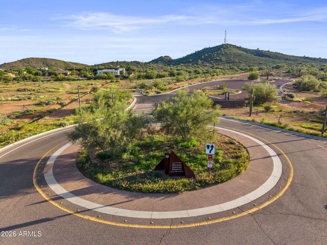 609 E PASARO Drive, Phoenix, AZ 85085