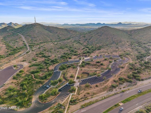 609 E PASARO Drive, Phoenix, AZ 85085