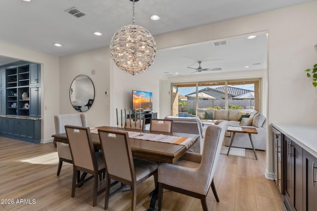 609 E PASARO Drive, Phoenix, AZ 85085