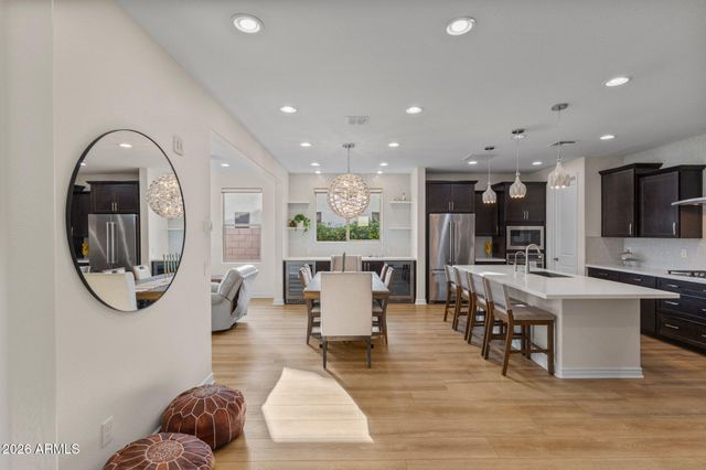 609 E PASARO Drive, Phoenix, AZ 85085