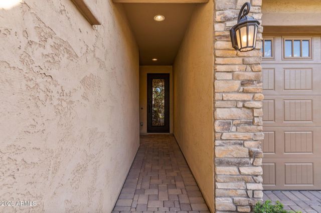 609 E PASARO Drive, Phoenix, AZ 85085