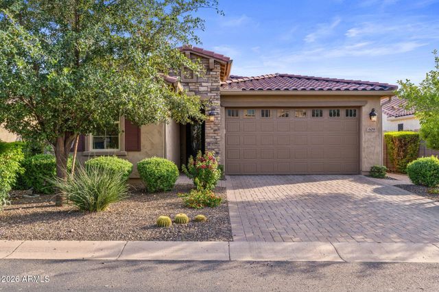 609 E PASARO Drive, Phoenix, AZ 85085