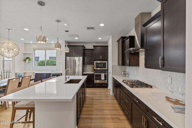 609 E PASARO Drive, Phoenix, AZ 85085
