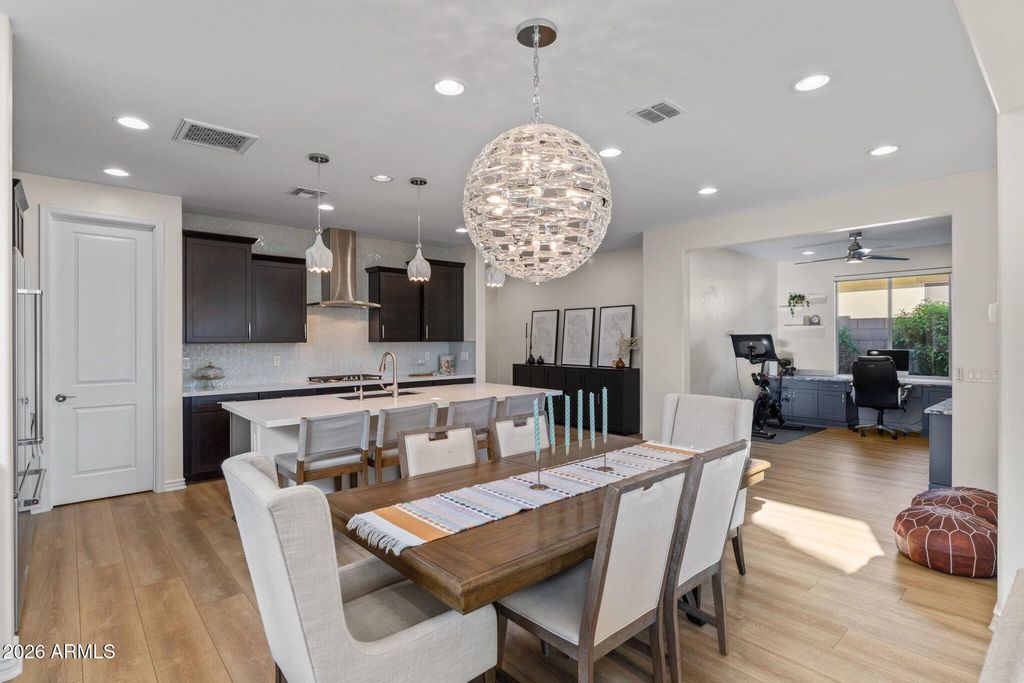 609 E PASARO Drive, Phoenix, AZ 85085 — photo 2