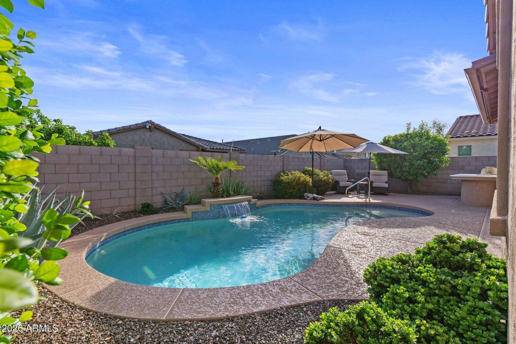 609 E PASARO Drive, Phoenix, AZ 85085 — photo 5