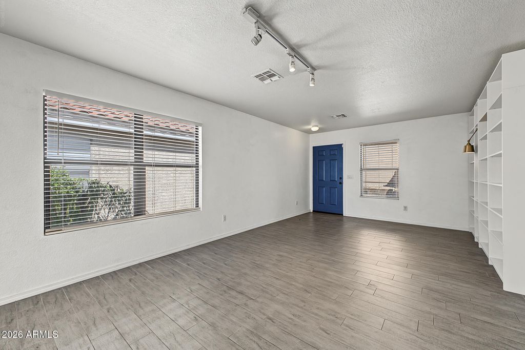 18611 N 22ND Street 6, Phoenix, AZ 85024 — photo 3