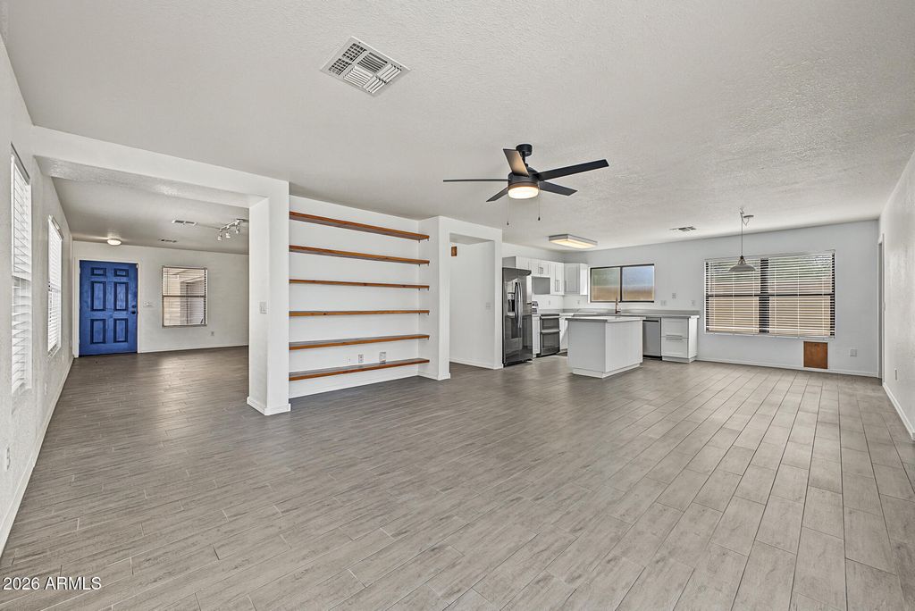 18611 N 22ND Street 6, Phoenix, AZ 85024 — photo 5