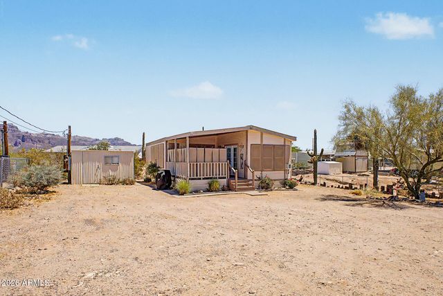 479 N CACTUS Road, Apache Junction, AZ 85119