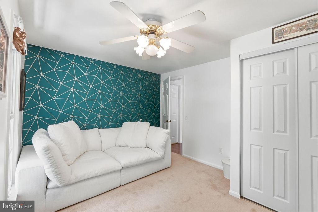 Image 26 of property listing at 2213 AVENTURINE WAY, Silver Spring, MD 20904