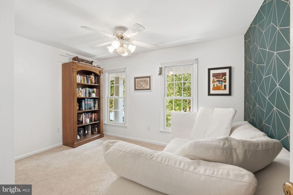 Image 27 of property listing at 2213 AVENTURINE WAY, Silver Spring, MD 20904