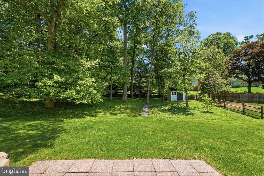 Image 51 of property listing at 2213 AVENTURINE WAY, Silver Spring, MD 20904