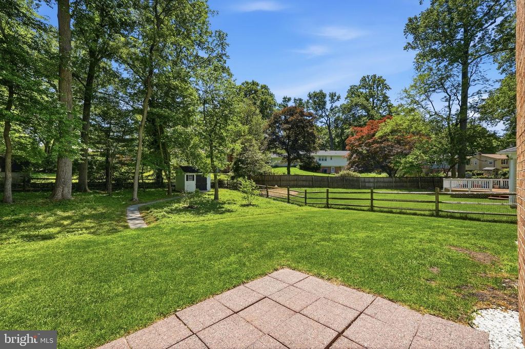 Image 52 of property listing at 2213 AVENTURINE WAY, Silver Spring, MD 20904