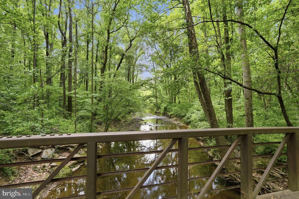 Image 58 of property listing at 2213 AVENTURINE WAY, Silver Spring, MD 20904