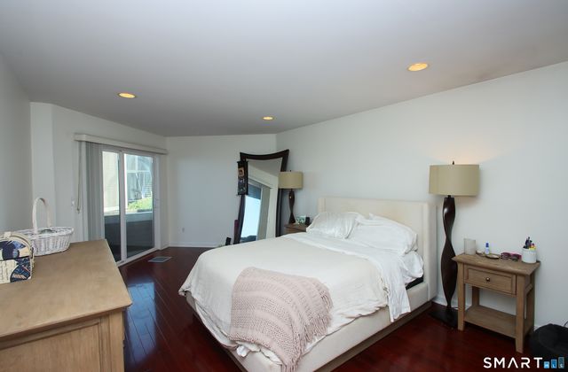 14 Harbour Close, New Haven, CT 06519
