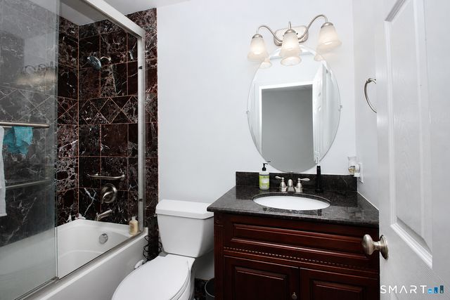 14 Harbour Close, New Haven, CT 06519