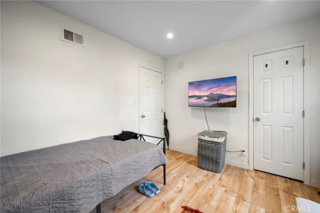 10502 Woodley Avenue, Granada Hills, CA 91344