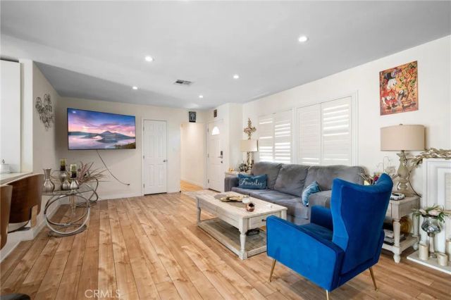 10502 Woodley Avenue, Granada Hills, CA 91344