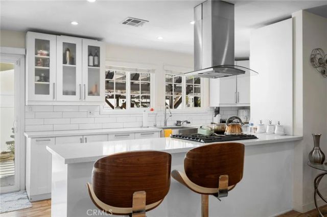 10502 Woodley Avenue, Granada Hills, CA 91344