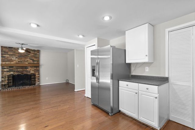 110 VICTORIA PL, Sterling, VA 20164