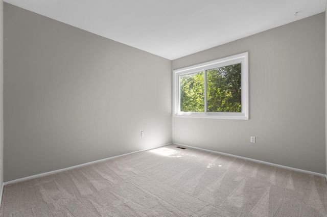 110 VICTORIA PL, Sterling, VA 20164