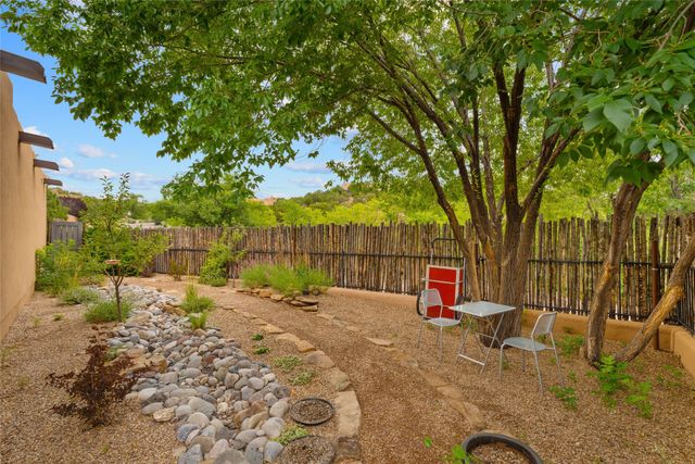 113 Michelle Drive, Santa Fe, NM 87501