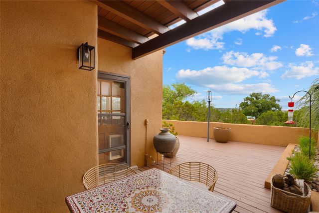 113 Michelle Drive, Santa Fe, NM 87501