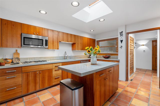 113 Michelle Drive, Santa Fe, NM 87501
